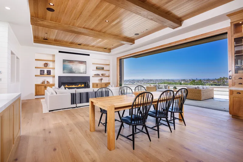 Living room with ocean view — Corona Del Mar real estate photography