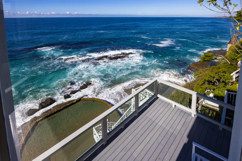 Deck seating with ocean view — Laguna Beach real estate photography
